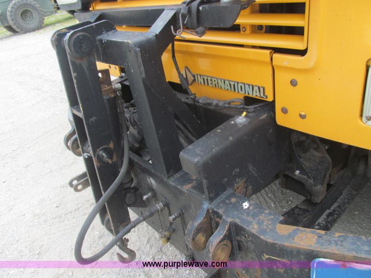 image for item I8977 1992 International 4900 dump truck