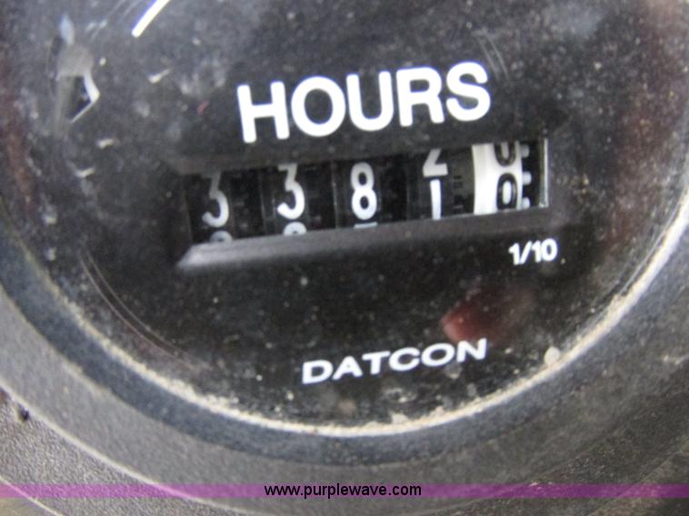 image for item I8977 1992 International 4900 dump truck