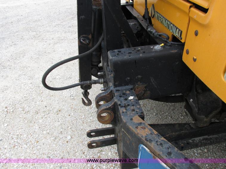 image for item I8977 1992 International 4900 dump truck