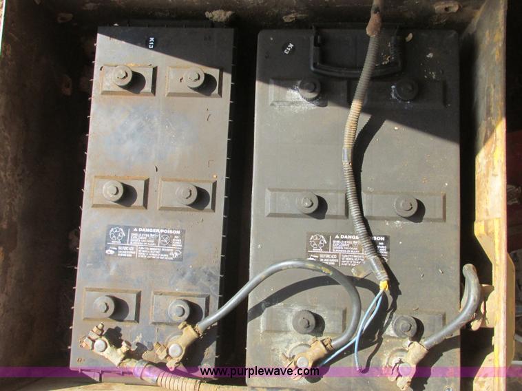 image for item J2406 1972 Dresser TD-25C dozer