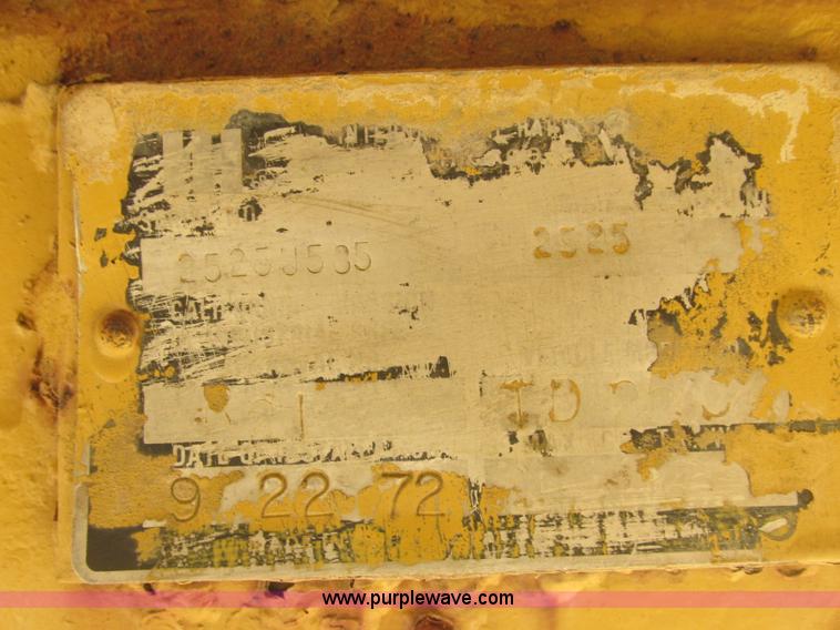 image for item J2406 1972 Dresser TD-25C dozer