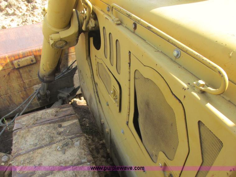 image for item J2406 1972 Dresser TD-25C dozer