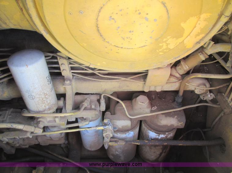 image for item J2406 1972 Dresser TD-25C dozer