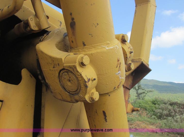 image for item J2406 1972 Dresser TD-25C dozer