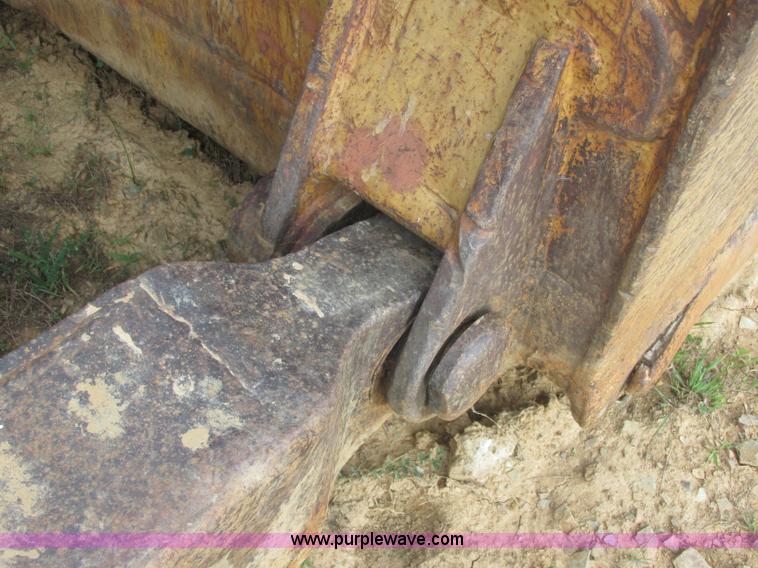 image for item J2406 1972 Dresser TD-25C dozer