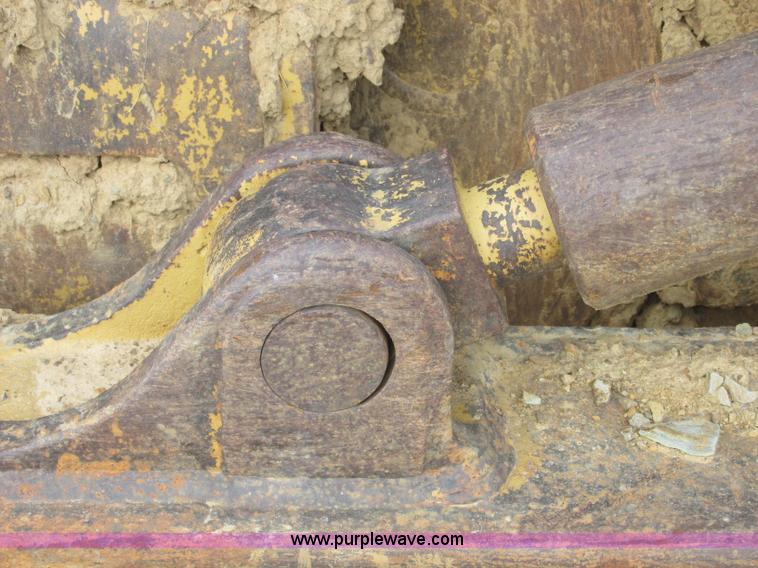 image for item J2406 1972 Dresser TD-25C dozer