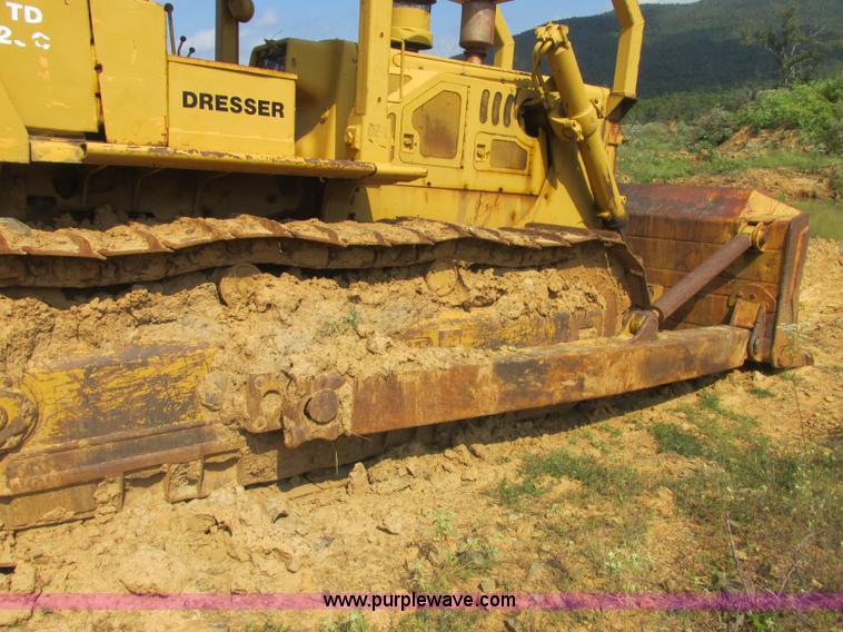 image for item J2406 1972 Dresser TD-25C dozer