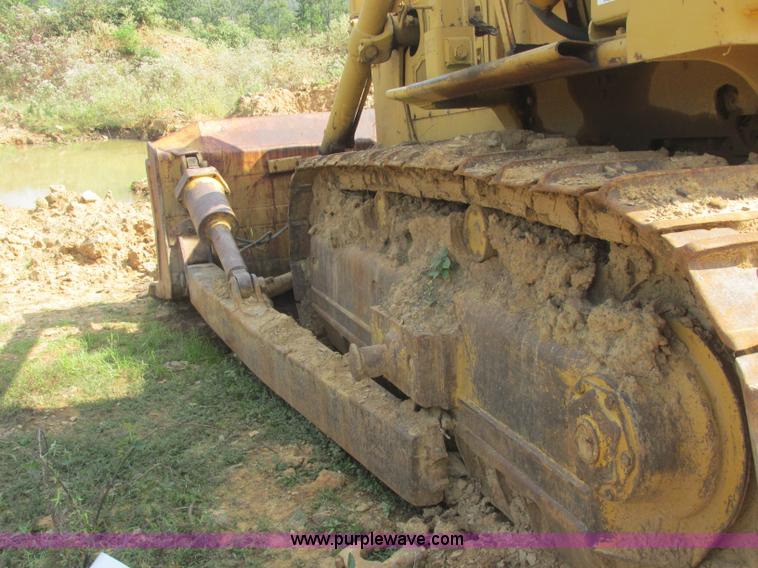 image for item J2406 1972 Dresser TD-25C dozer