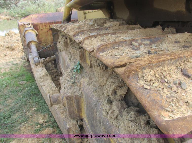 image for item J2406 1972 Dresser TD-25C dozer