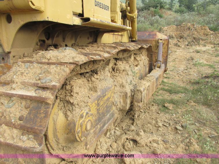 image for item J2406 1972 Dresser TD-25C dozer