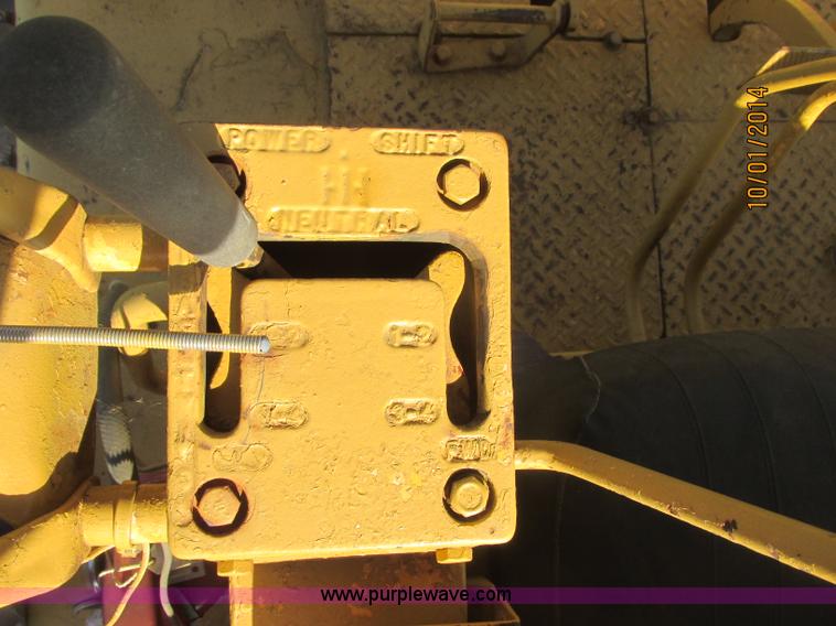 image for item J2407 1975 Dresser TD-25C dozer