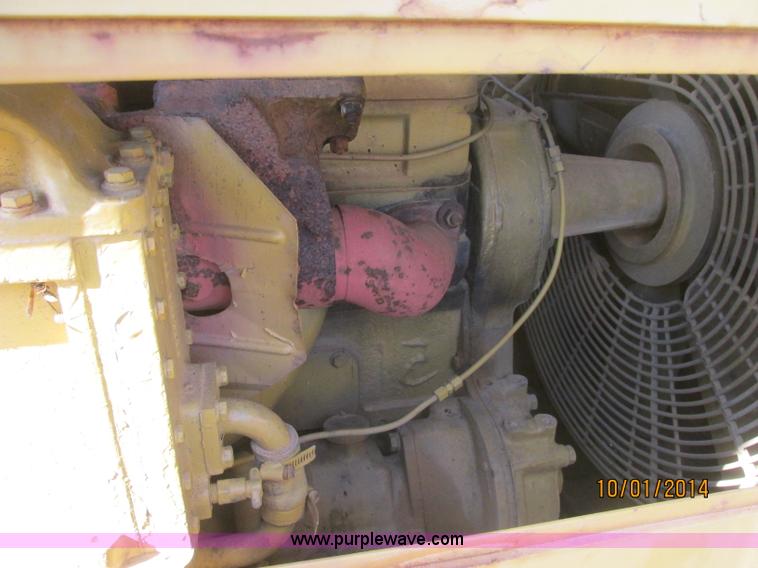 image for item J2407 1975 Dresser TD-25C dozer