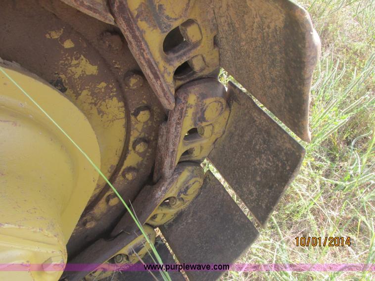 image for item J2407 1975 Dresser TD-25C dozer