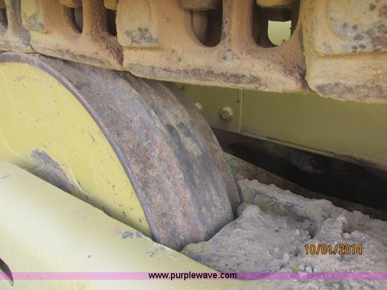 image for item J2407 1975 Dresser TD-25C dozer