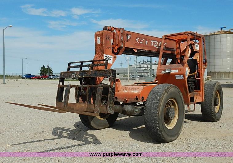 image for item J3018 2000 Sky Trak 6036 telehandler
