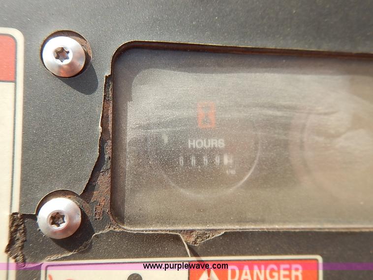 image for item J3018 2000 Sky Trak 6036 telehandler