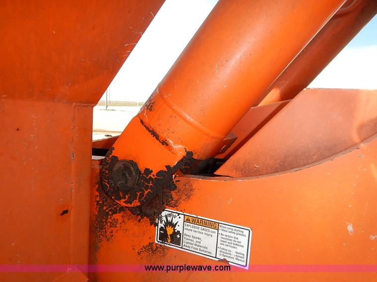 image for item J3018 2000 Sky Trak 6036 telehandler