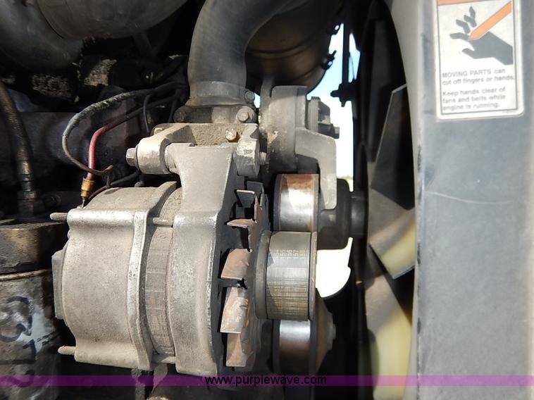 image for item J3018 2000 Sky Trak 6036 telehandler