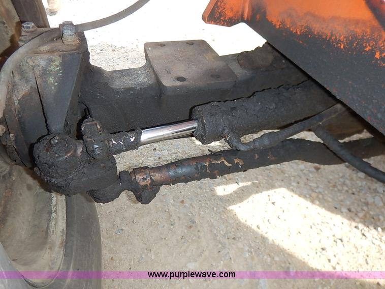 image for item J3018 2000 Sky Trak 6036 telehandler