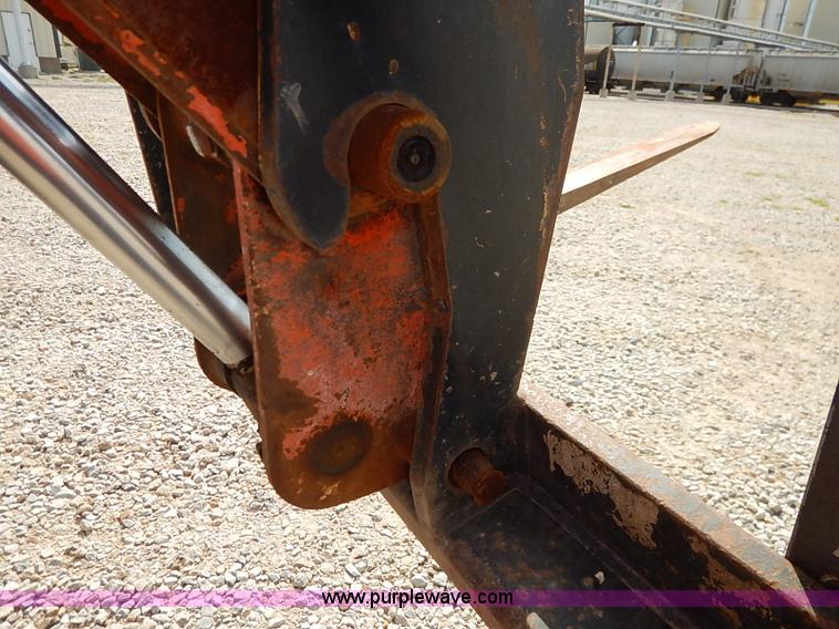 image for item J3018 2000 Sky Trak 6036 telehandler