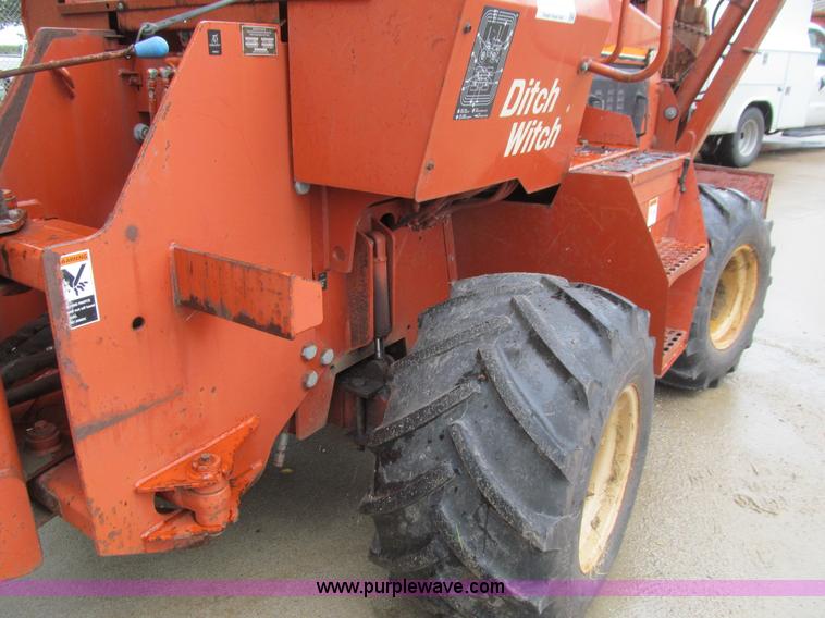 image for item J3407 Ditch Witch 7020 vibratory plow