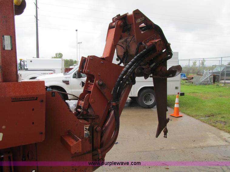 image for item J3407 Ditch Witch 7020 vibratory plow
