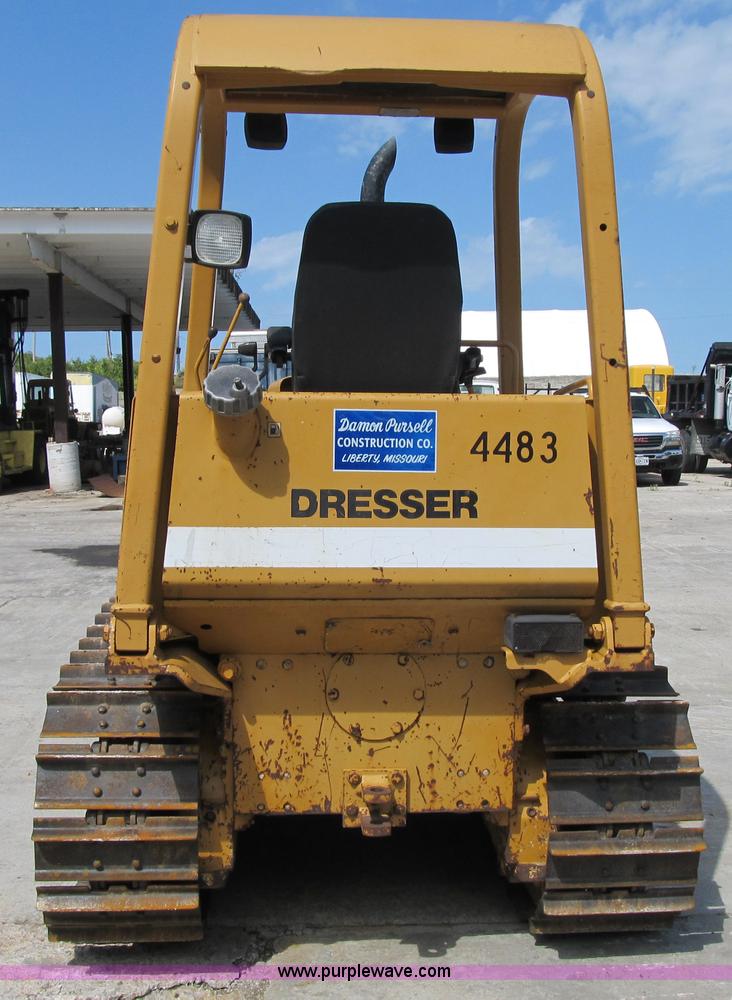 image for item Z9131 1996 Dresser TD7H dozer