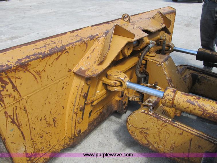 image for item Z9131 1996 Dresser TD7H dozer