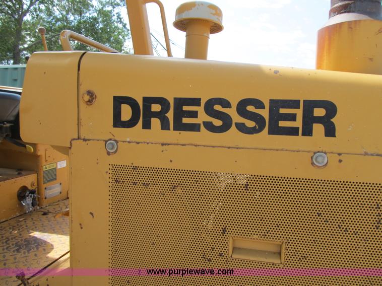 image for item Z9131 1996 Dresser TD7H dozer