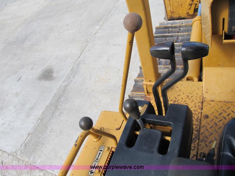 image for item Z9131 1996 Dresser TD7H dozer