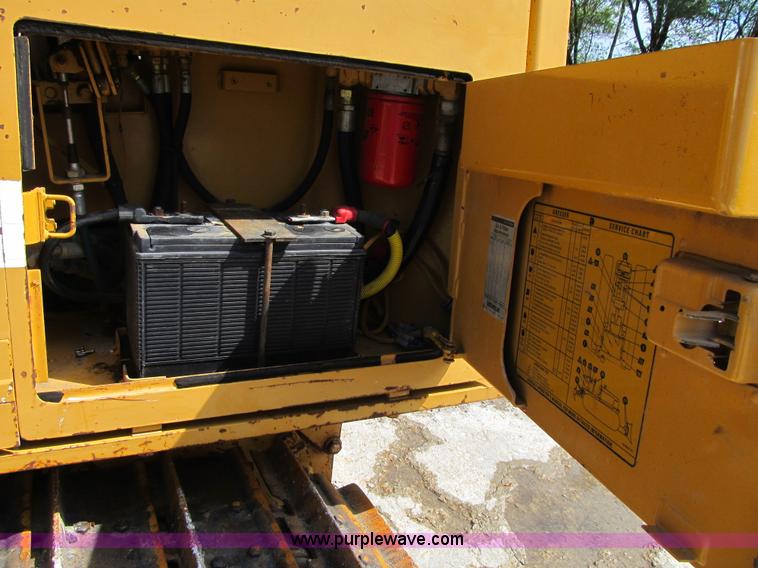 image for item Z9131 1996 Dresser TD7H dozer