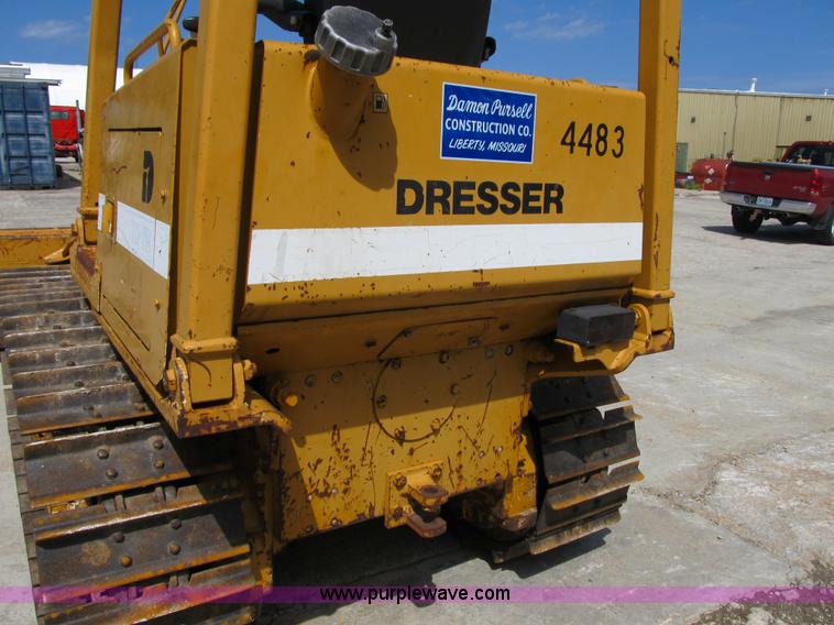 image for item Z9131 1996 Dresser TD7H dozer