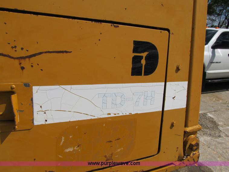image for item Z9131 1996 Dresser TD7H dozer