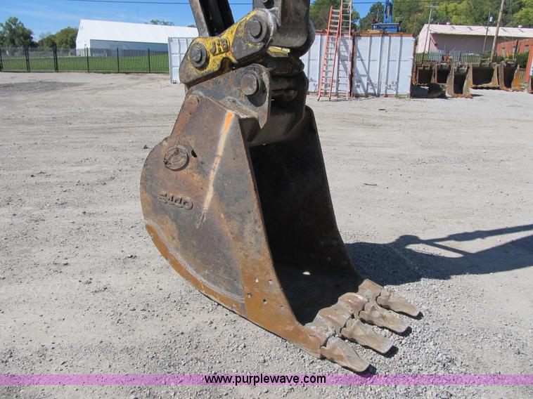 image for item Z9133 1997 Komatsu PC200LC-6LE excavator
