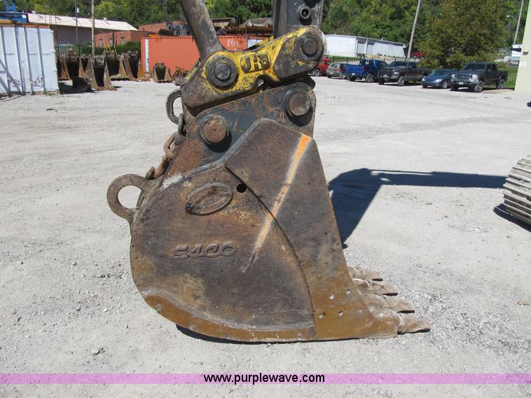 image for item Z9133 1997 Komatsu PC200LC-6LE excavator