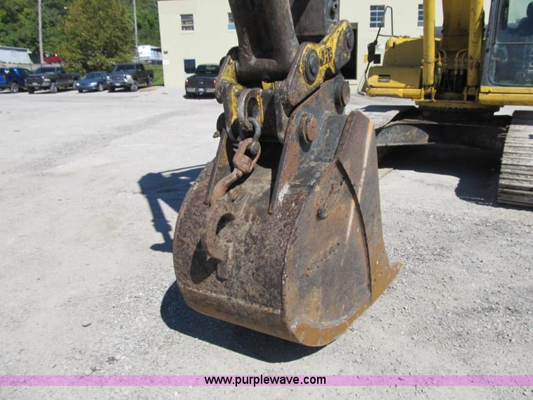 image for item Z9133 1997 Komatsu PC200LC-6LE excavator