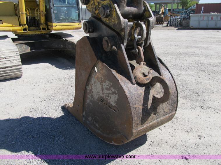 image for item Z9133 1997 Komatsu PC200LC-6LE excavator