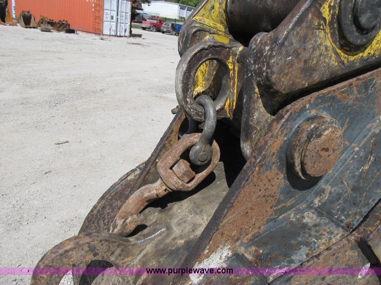 image for item Z9133 1997 Komatsu PC200LC-6LE excavator