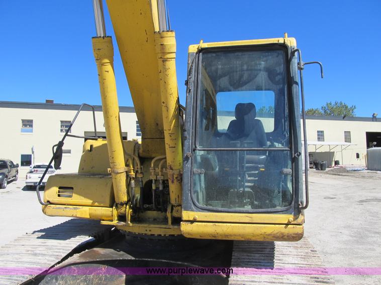 image for item Z9133 1997 Komatsu PC200LC-6LE excavator