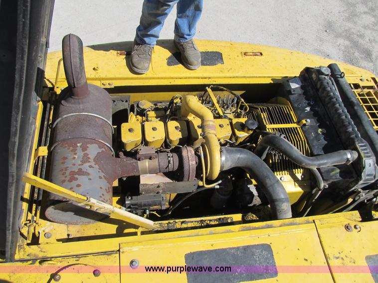 image for item Z9133 1997 Komatsu PC200LC-6LE excavator