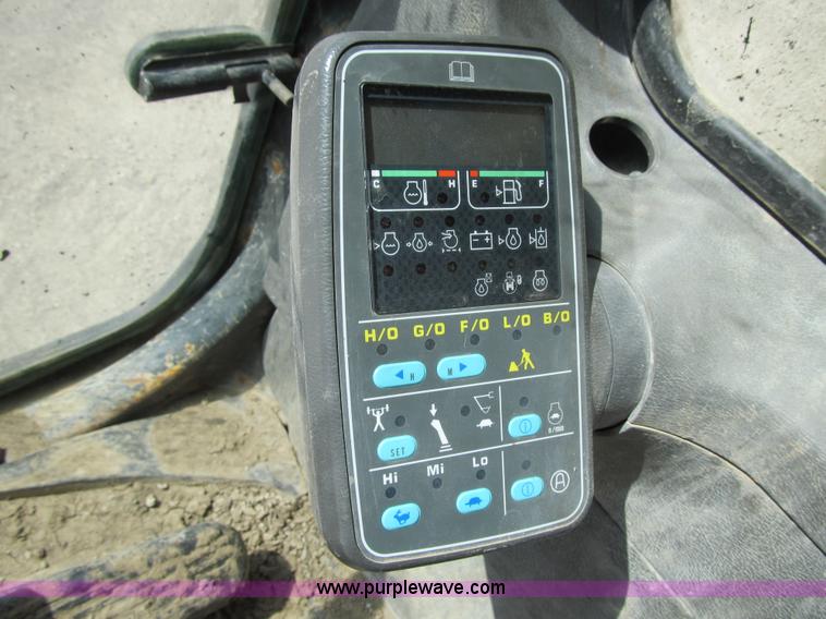 image for item Z9133 1997 Komatsu PC200LC-6LE excavator