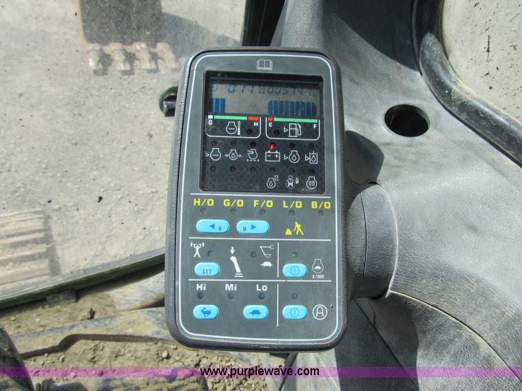 image for item Z9133 1997 Komatsu PC200LC-6LE excavator