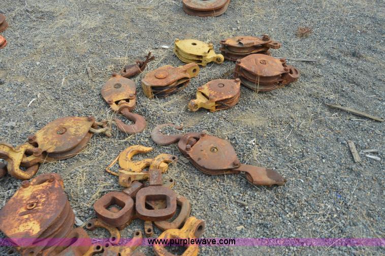 image for item Z9281 Assorted side boom lifting equipment