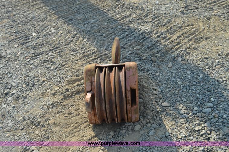 image for item Z9284 Miller high lift three chive load block