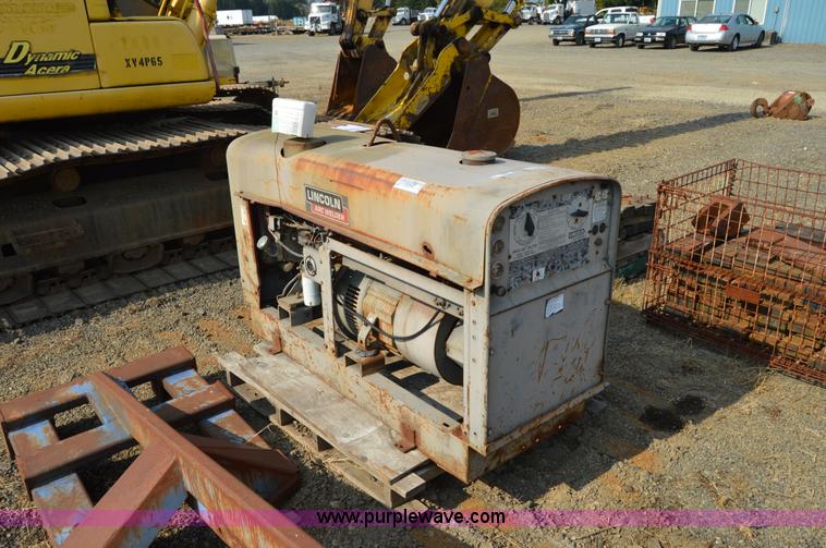 image for item Z9287 Lincoln Shield-Arc SA-250 welder/generator