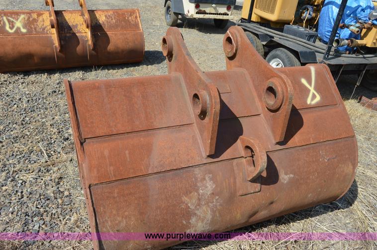 image for item Z9290 66"W excavator bucket