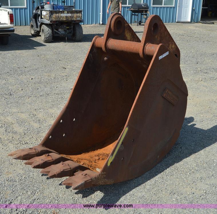image for item Z9291 30"W excavator bucket