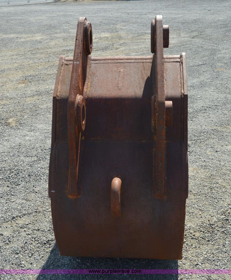 image for item Z9291 30"W excavator bucket