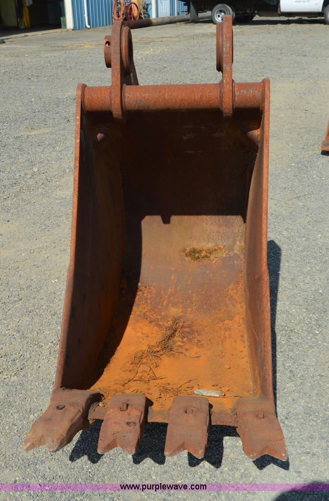 image for item Z9291 30"W excavator bucket