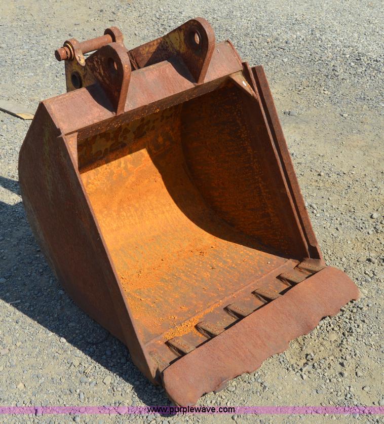 image for item Z9296 29"W excavator bucket